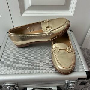 J.Crew Girls’ Gold‎ Metallic Loafers – Size 2